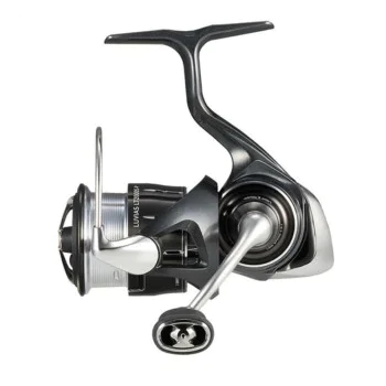 Макара преден аванс DAIWA 24 Luvias LT 2000S-P