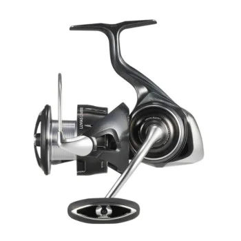 Макара преден аванс DAIWA 24 Luvias LT 4000-XH