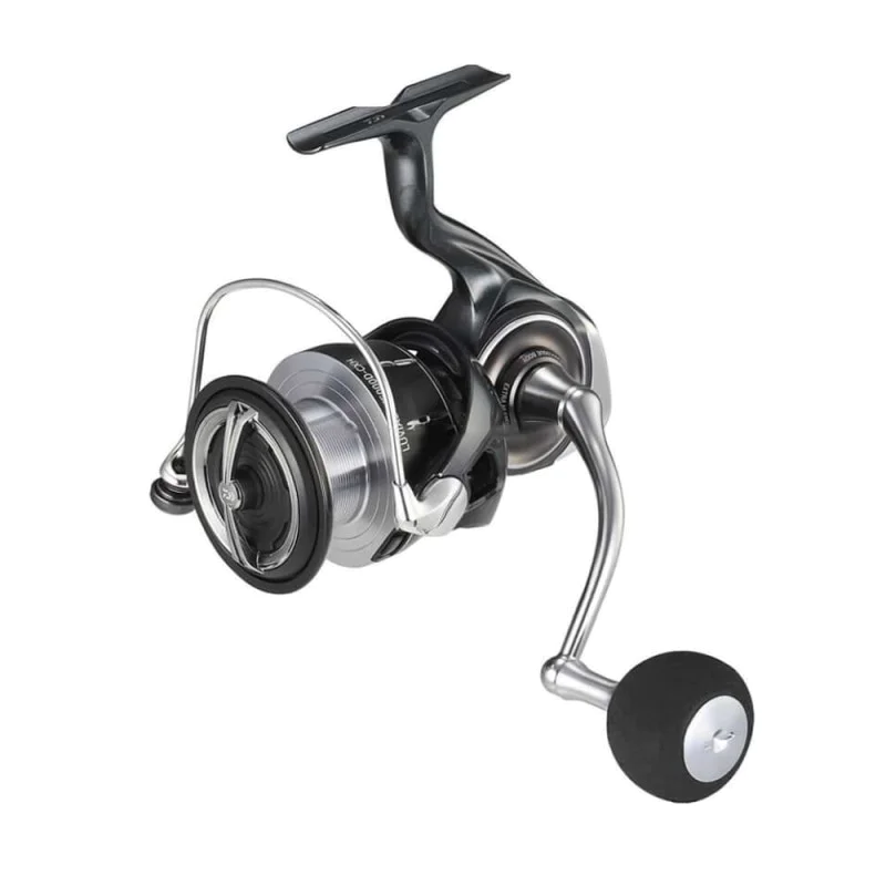 Макара преден аванс DAIWA 24 Luvias LT 5000D-C