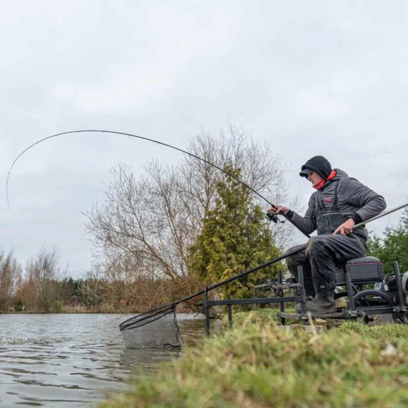 Макара преден аванс DAIWA 24 TDR 3012QD All Black