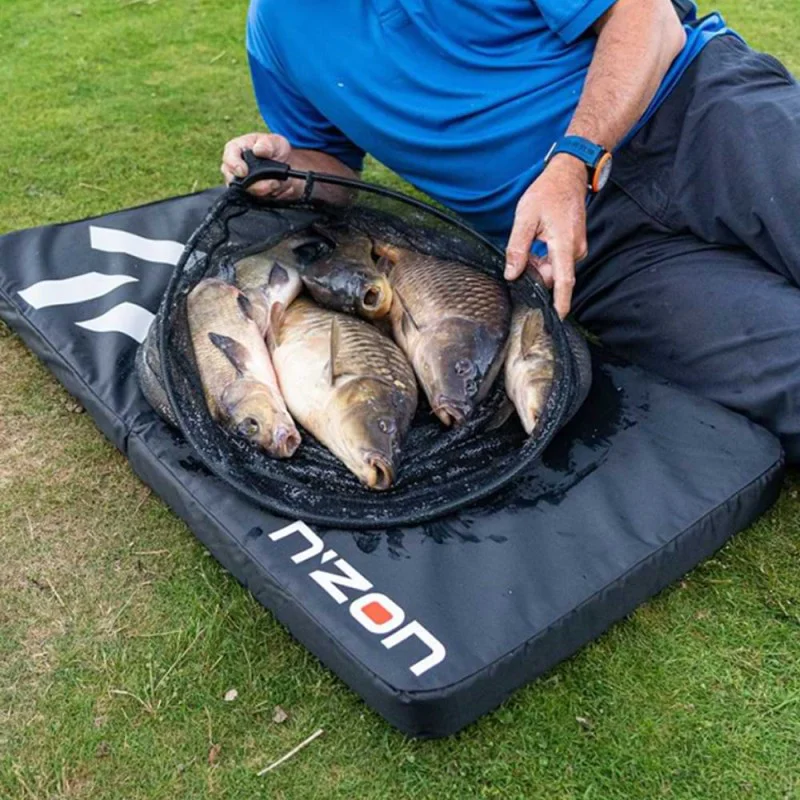 Подложка за освобождаване DAIWA N'Zon Unhooking Mat