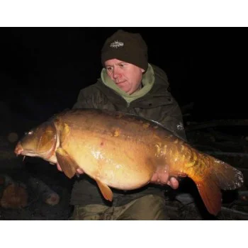 Протеинови топчета DYNAMITE BAITS Mulberry and Plum Foodbait Pop Up 15mm