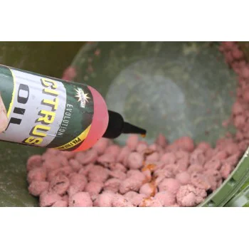 Dynamite Baits Evolution Oils 300ml - Tuna