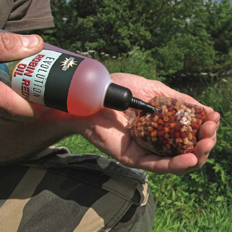 DYNAMITE BAITS Evolution Oils 300ml - Chilli