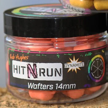 Неутрални дъмбели DYNAMITE BAITS Hit n Run - Wafters - Pastel Pink 14mm