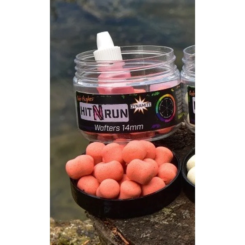 Неутрални дъмбели DYNAMITE BAITS Hit n Run - Wafters - Pastel Pink 14mm
