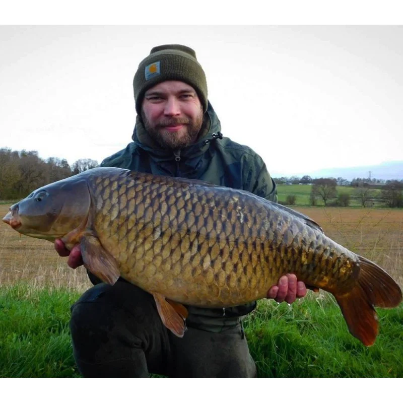 Царевица DYNAMITE BAITS Frenzied Flavoured Sweetcorn Red Krill 200g