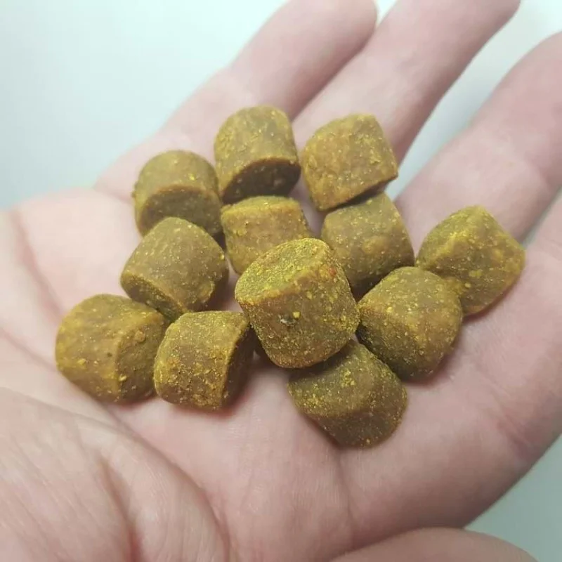 Пелети DYNAMITE BAITS Swim Stim Pinging Pellets 13mm Amino Original 900g