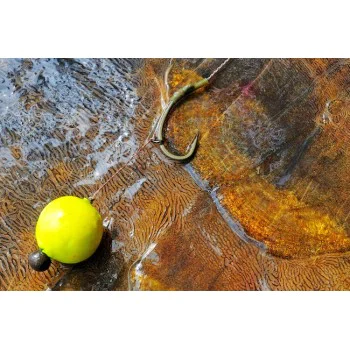 Плуващи топчета DYNAMITE BAITS Pineapple Banana Fluro Pop-Up
