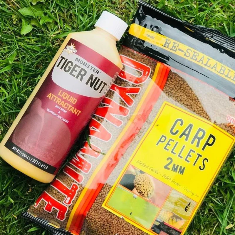 Течен ароматизатор DYNAMITE BAITS Monster Tigernut Re-hydration Liquid 500ml