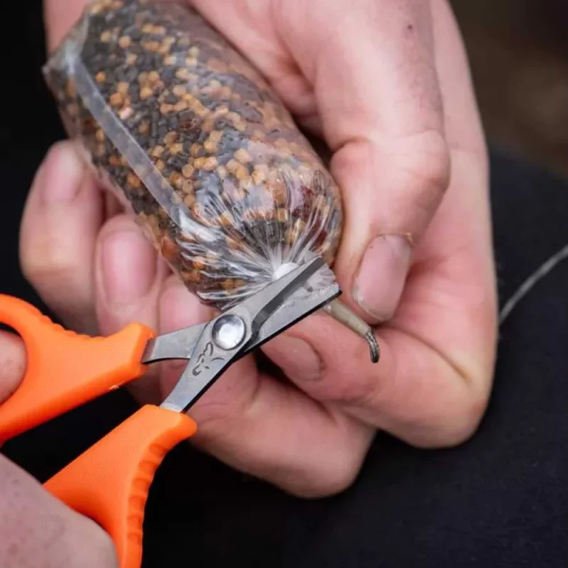 Ножица за влакно FOX Edges Titanium Braid Scissors