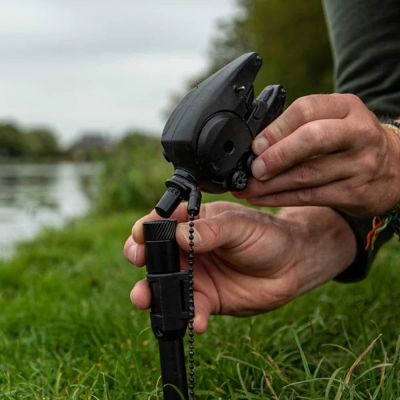 Телескопично колче FOX Black Label QR Power Point Bankstick 36inch