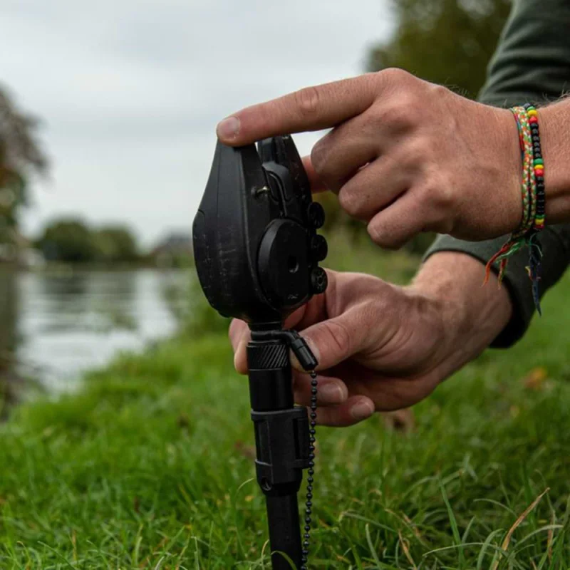 Телескопично колче FOX Black Label QR Power Point Bankstick 36inch