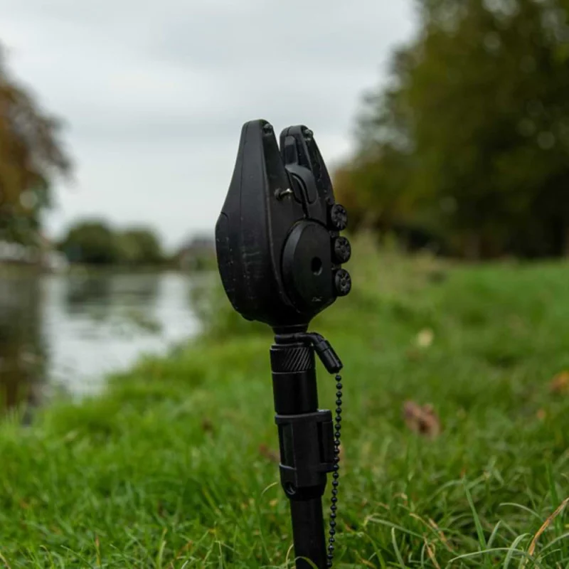 Телескопично колче FOX Black Label QR Power Point Bankstick 36inch