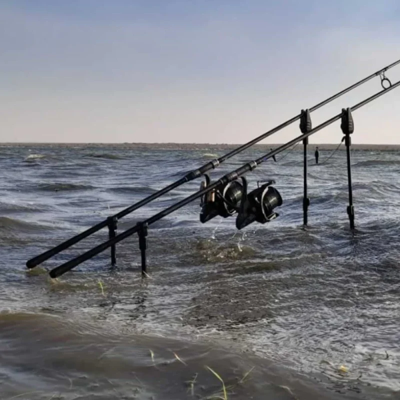 Телескопично колче FOX Black Label Bankstick 24inch