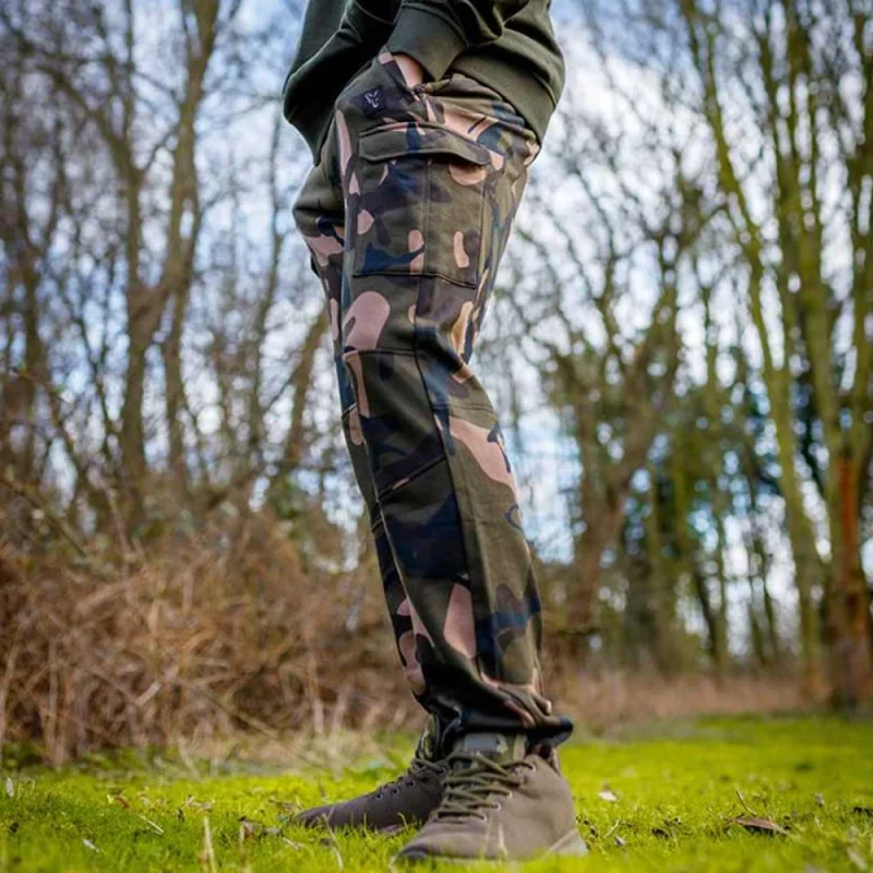 Панталони FOX LW Camo Joggers