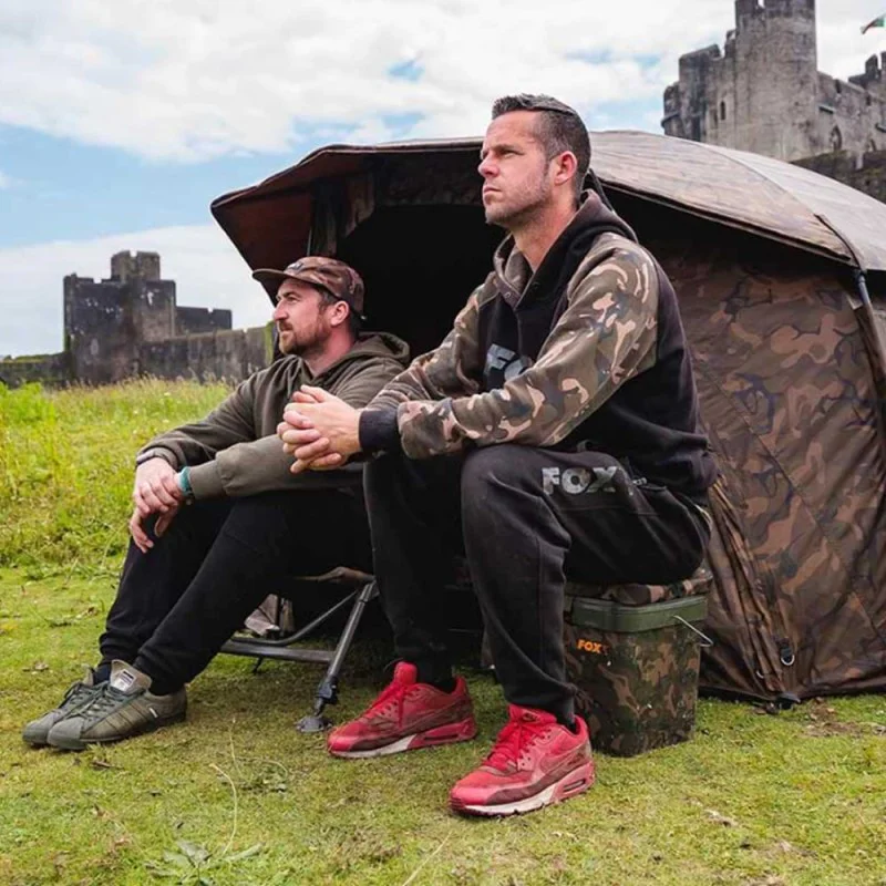 Възглавница за кофа FOX Camolite Bucket Cushion