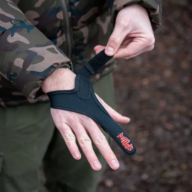 Протектор за пръст FOX Spomb Finger Stall