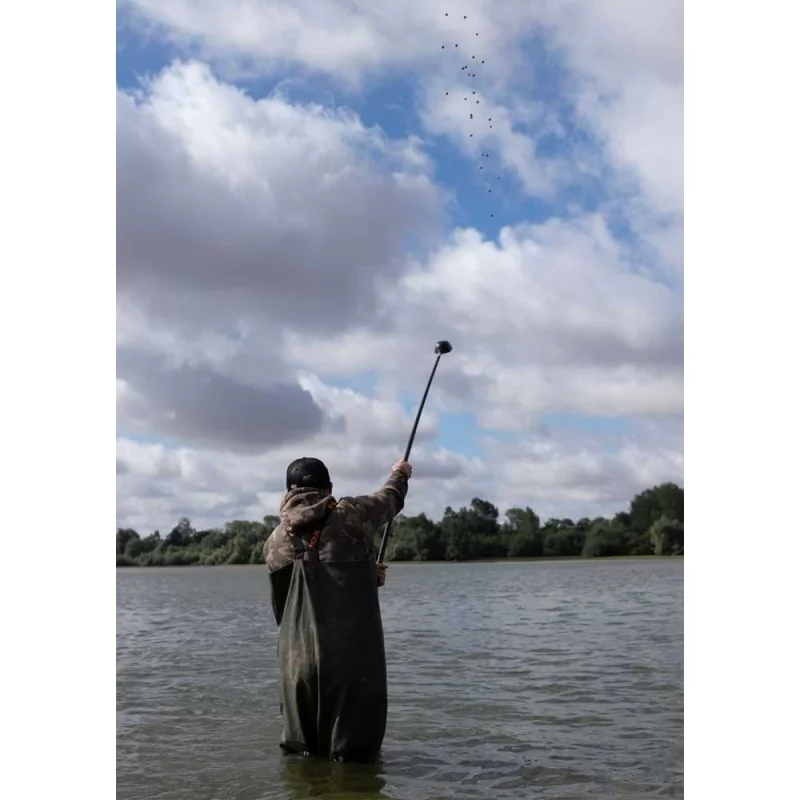 Лопата за захранване FOX Distance Baiting Spoon