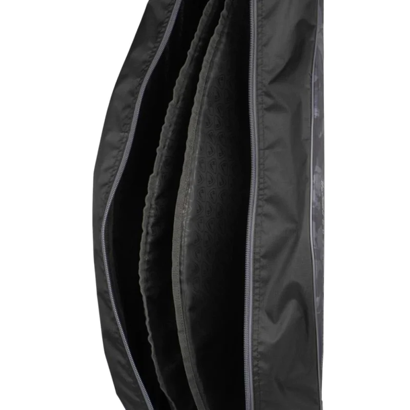 Твърд калъф FOX RAGE Voyager Hard Rod Sleeve Triple 1.3m