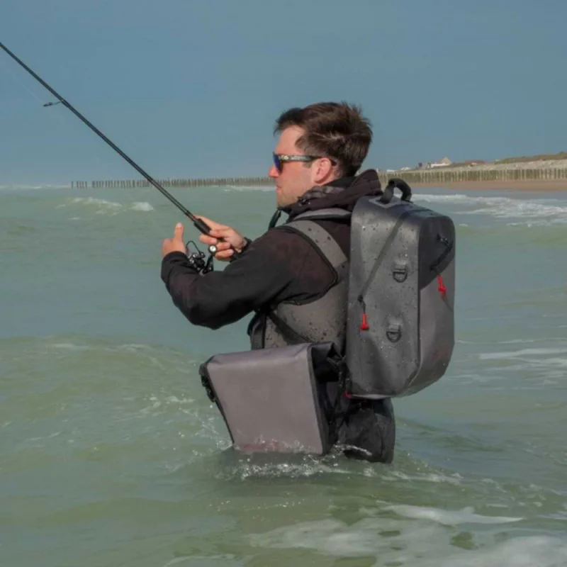 Чанта за кръст FOX RAGE Pro Series Waterproof Belt Bag