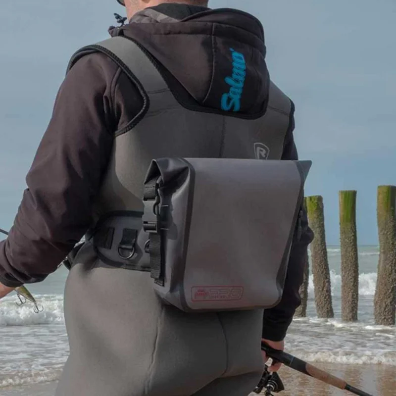 Чанта за кръст FOX RAGE Pro Series Waterproof Belt Bag