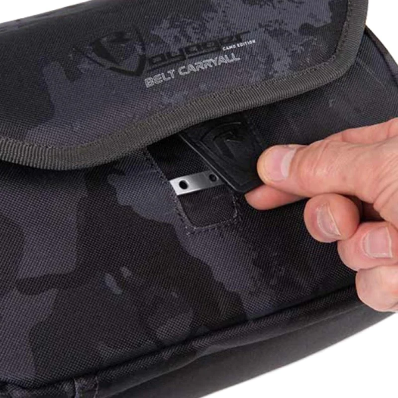 Чанта FOX RAGЕ Voyager Camo Belt Carryall