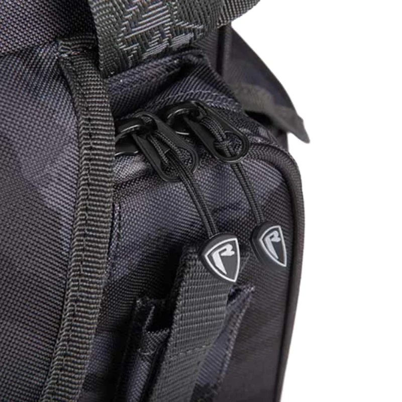Сак FOX RAGЕ Voyager Camo Moulded XL Carryall