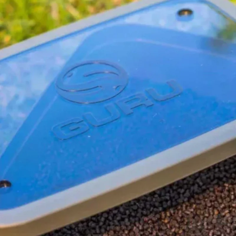 Кутия за стръв GURU Bait Box Solid Lid (Green) 5.3 pint