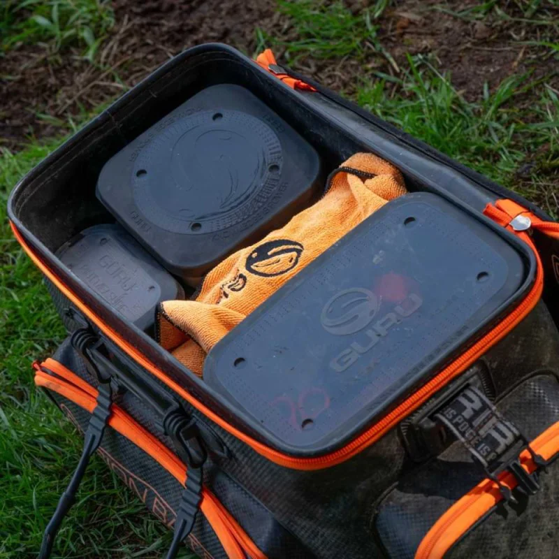 Кутия за стръв GURU Conti Bait Box 5.3 Pint Grey