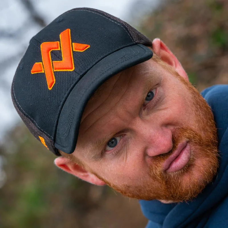 Шапка GURU Aventus Charcoal Cap