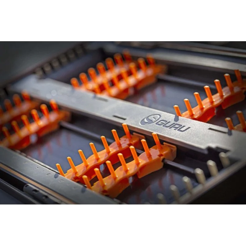 Класьор за поводи GURU Rig Case XL