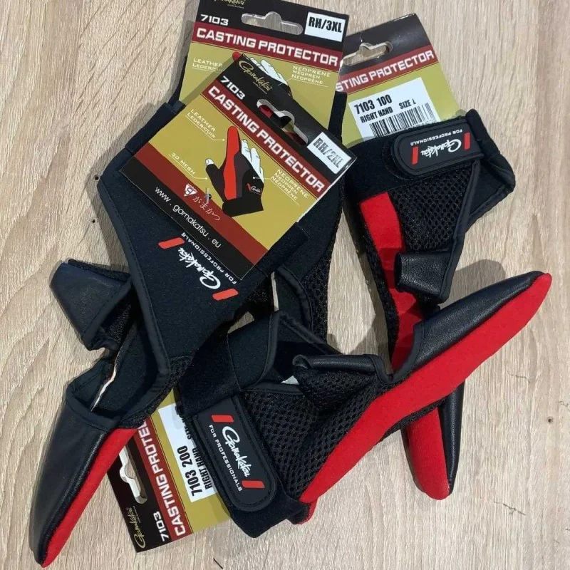 Протектор за пръст GAMAKATSU Casting Protection Glove Right Hand