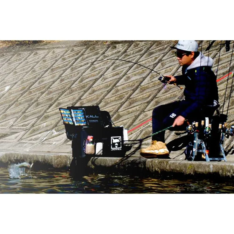 Спининг въдица JACKALL T-CONNECTION Area TCA-S61L-G 186cm 1.2-4.5g