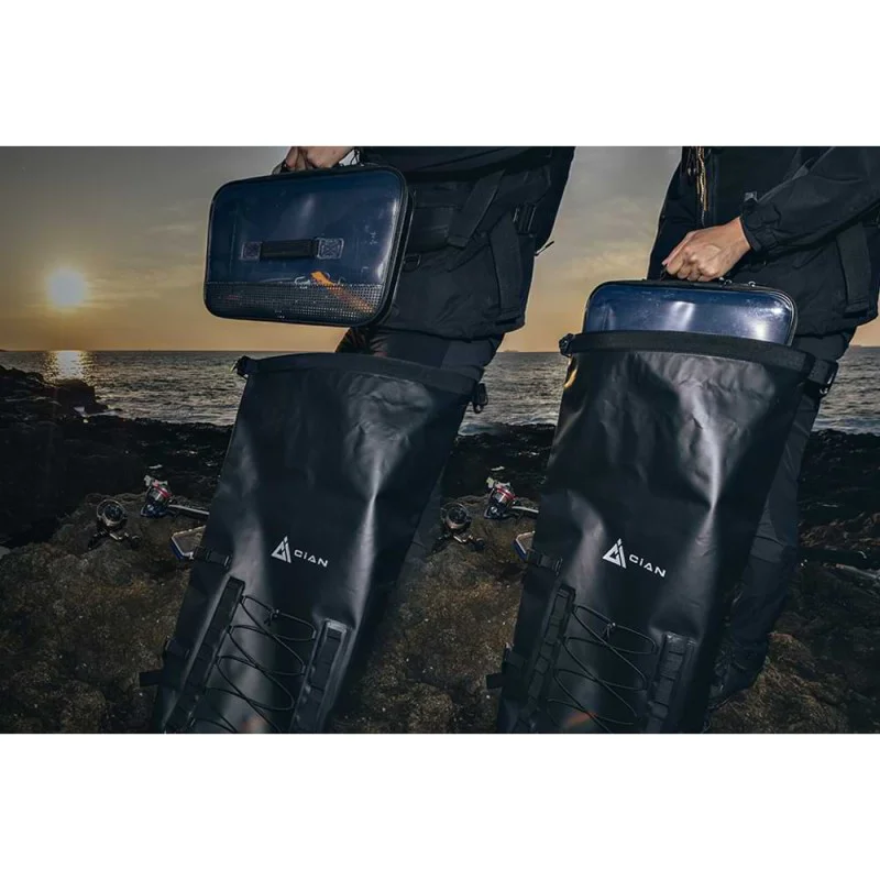 Мека кутия JACKALL CiAN Mesh Tackle Case Black - L