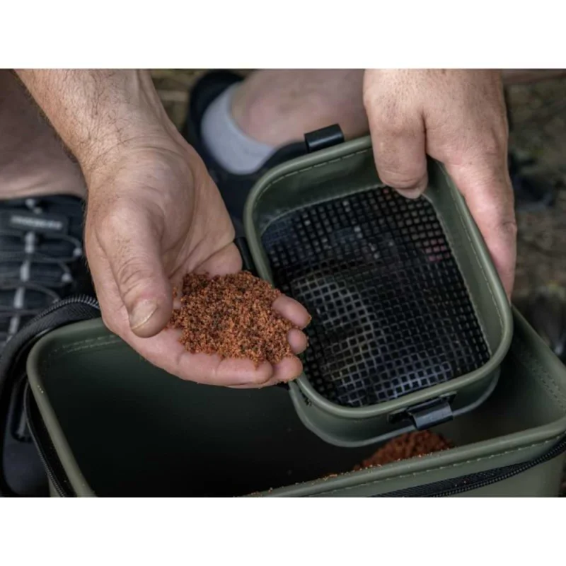 Кутия за стръв и аксесоари KORUM EVA Solid Bait Station