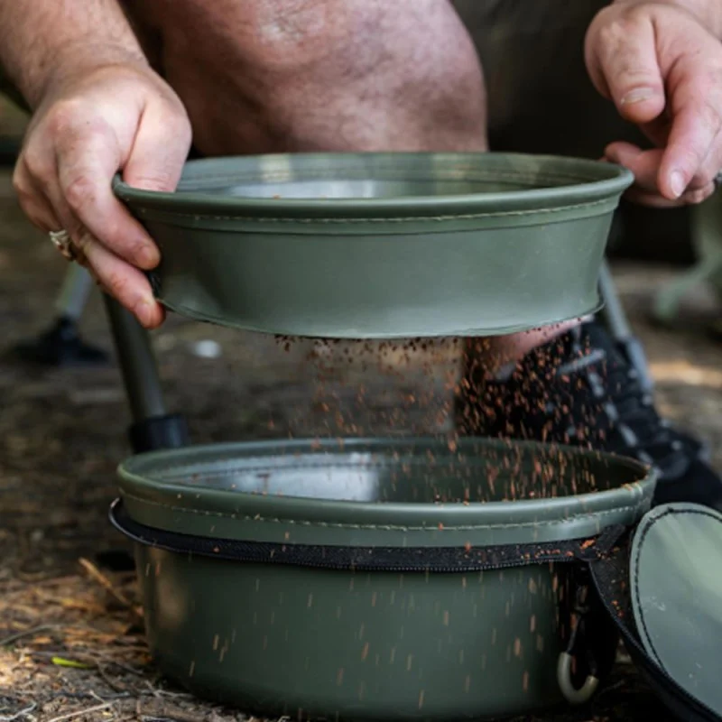 Футер-кофа за захранка със сито KORUM EVA Solid Groundbait Bowl
