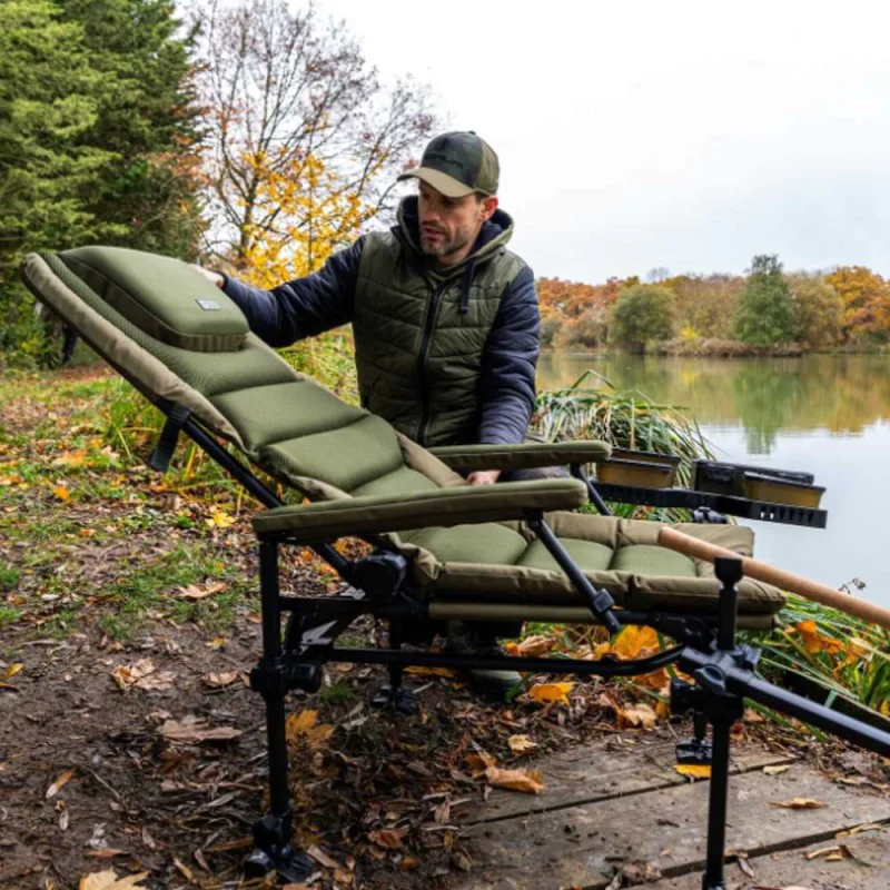 Фидер стол KORUM S23 Supa Deluxe Accessory Chair II