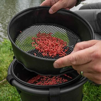 Прикачно с Футер-кофа за захранка KORUM Any Chair EVA Bowl & Riddle