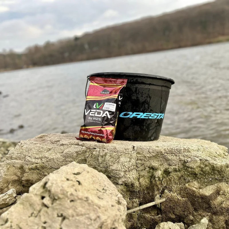 Захранка VEDA Hybrid 1kg