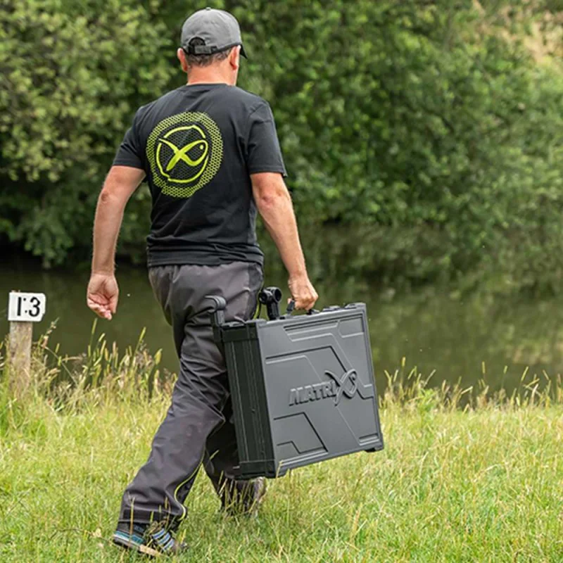 Странична маса MATRIX Pro Rigid Feeder Tray