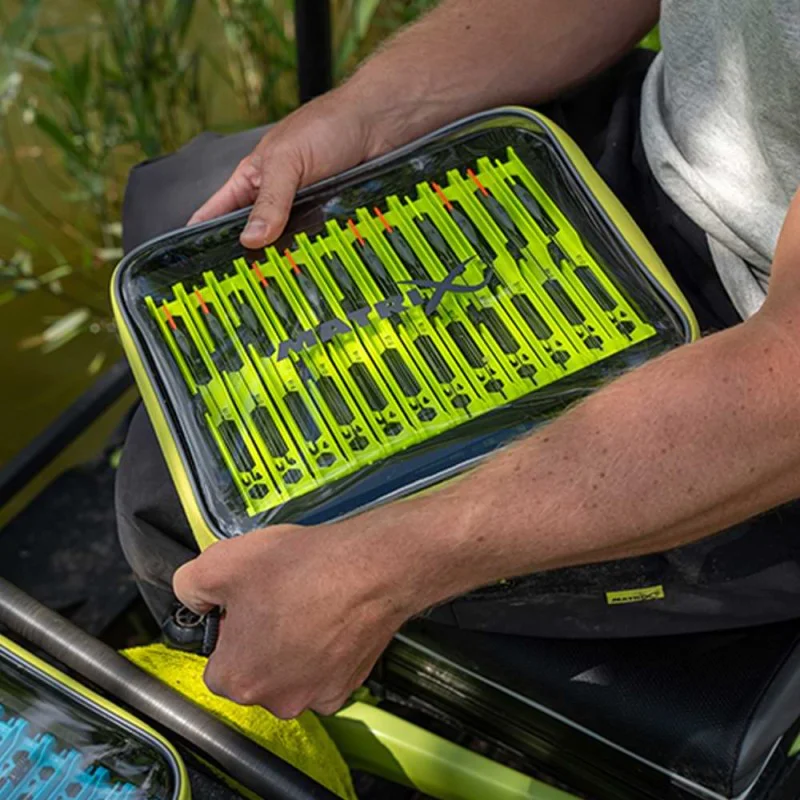 Кутия за аксесоари MATRIX Shallow EVA Case 250