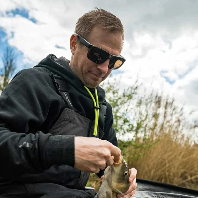 Очила MATRIX Polorised Sunglasses Casual