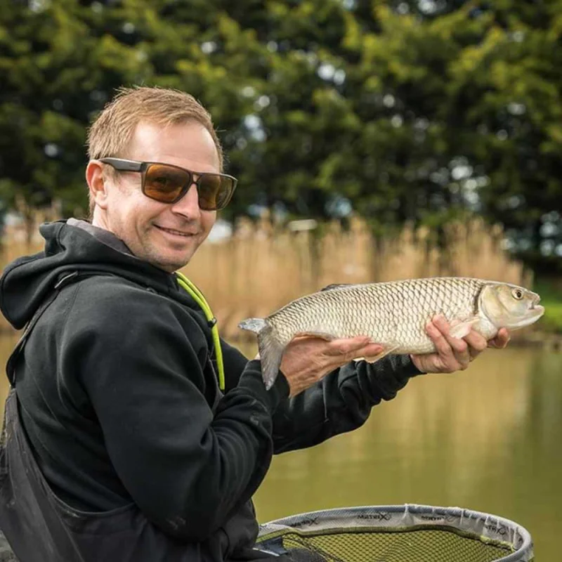 Очила MATRIX Polorised Sunglasses Casual