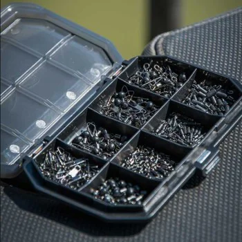 Кутия за аксесоари MATRIX 8 Compartment Shallow Accessory Box