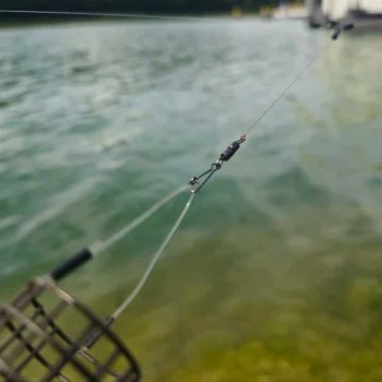 Вирбел с карабина NYTRO Double Feeder-Swivel-Hooked Snap