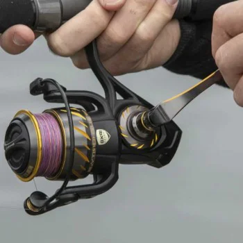 Макара преден аванс PENN Authority 2500