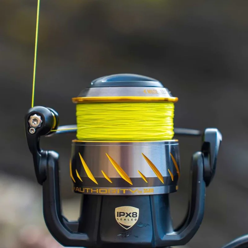 Макара преден аванс PENN Authority 2500HS