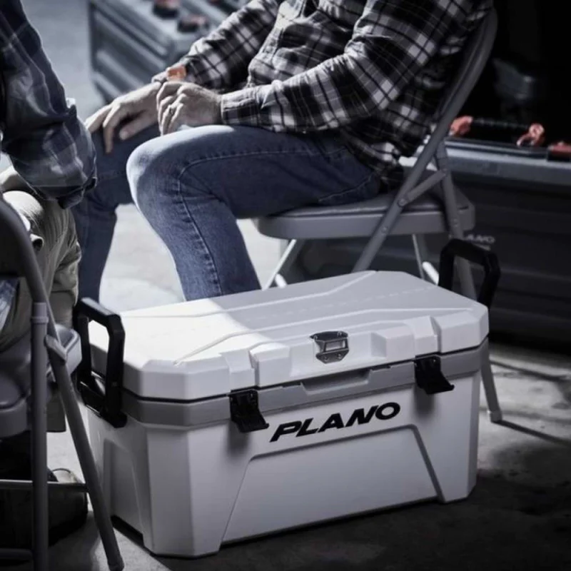 Хладилна чанта PLANO Cooler 32QT White Ecom