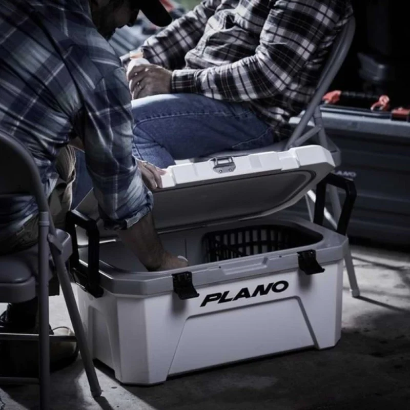 Хладилна чанта PLANO Cooler 32QT White Ecom